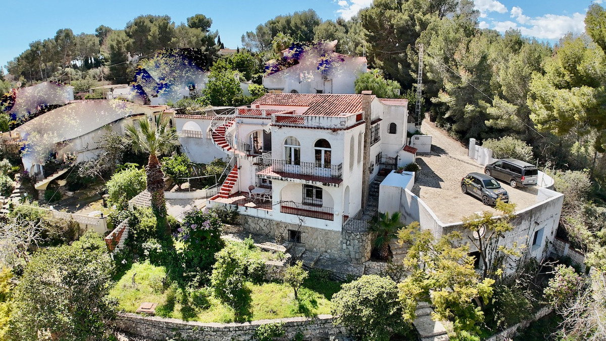Se vende Villa - Chalet de 4 dormitorios en Costa Blanca, Alicante, España