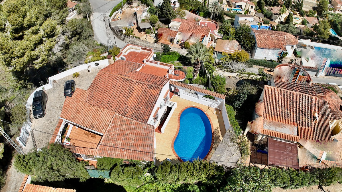Se vende Villa - Chalet de 4 dormitorios en Costa Blanca, Alicante, España