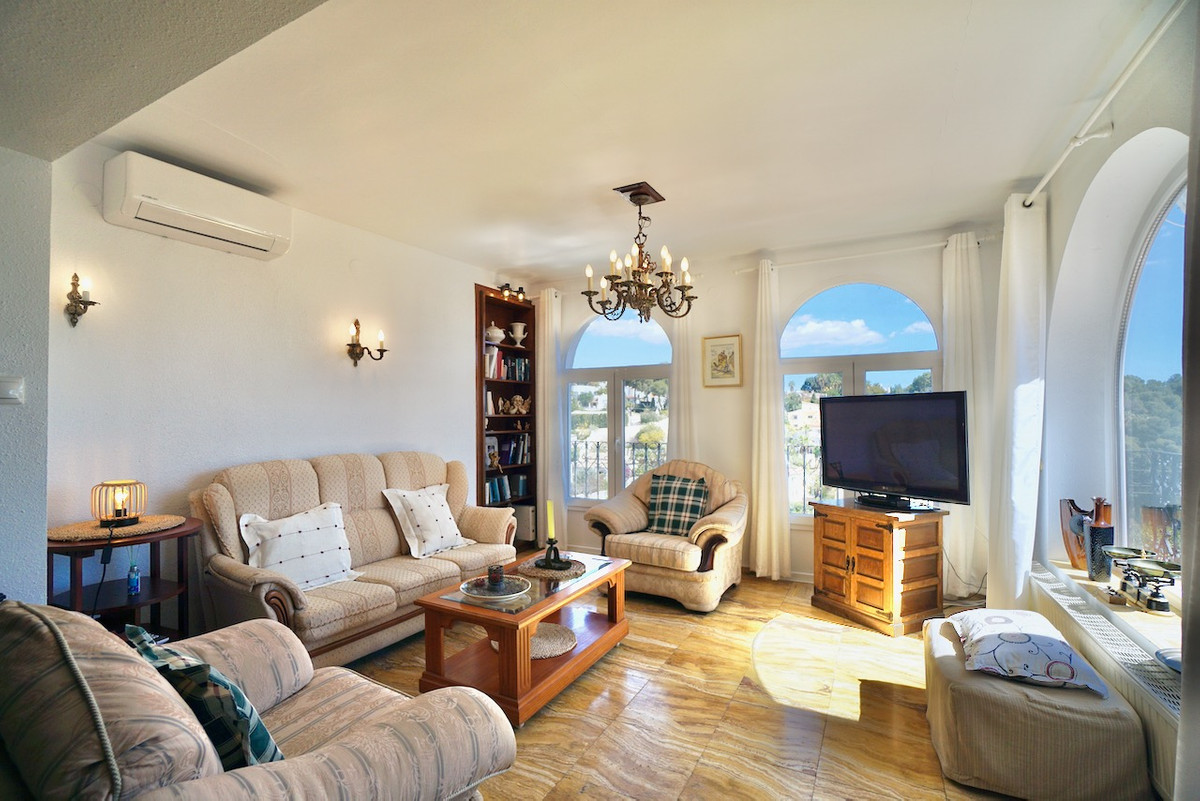 Se vende Villa - Chalet de 4 dormitorios en Costa Blanca, Alicante, España