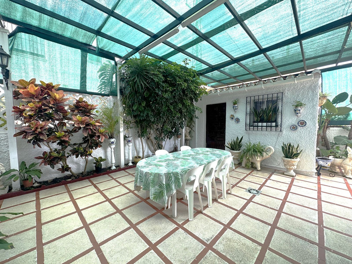 4 Bed Townhouse for sale in Rincón De La Victoria Costa Del Sol East, Málaga, Spain