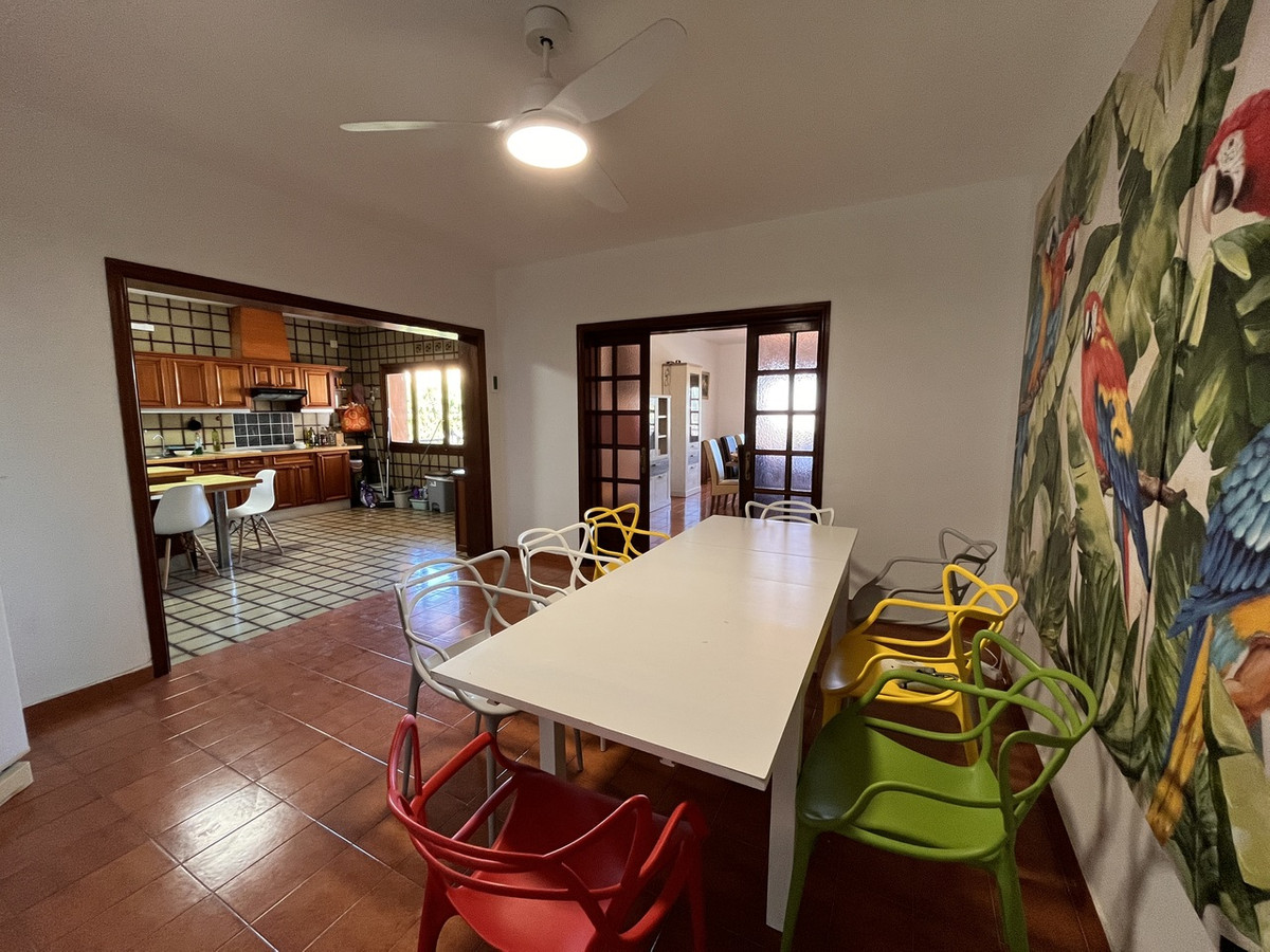 4 Bed Townhouse for sale in La Nucia Costa Blanca, Alicante, Spain