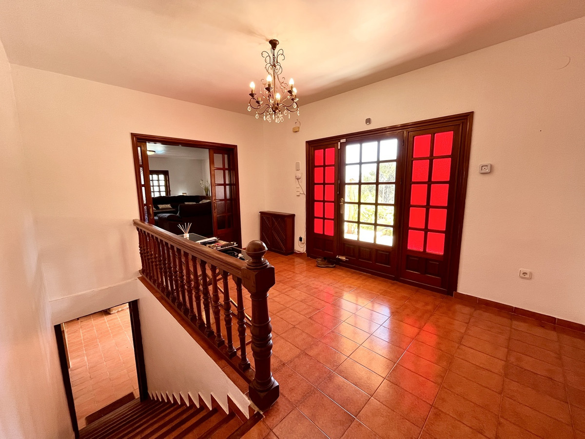 4 Bed Townhouse for sale in La Nucia Costa Blanca, Alicante, Spain