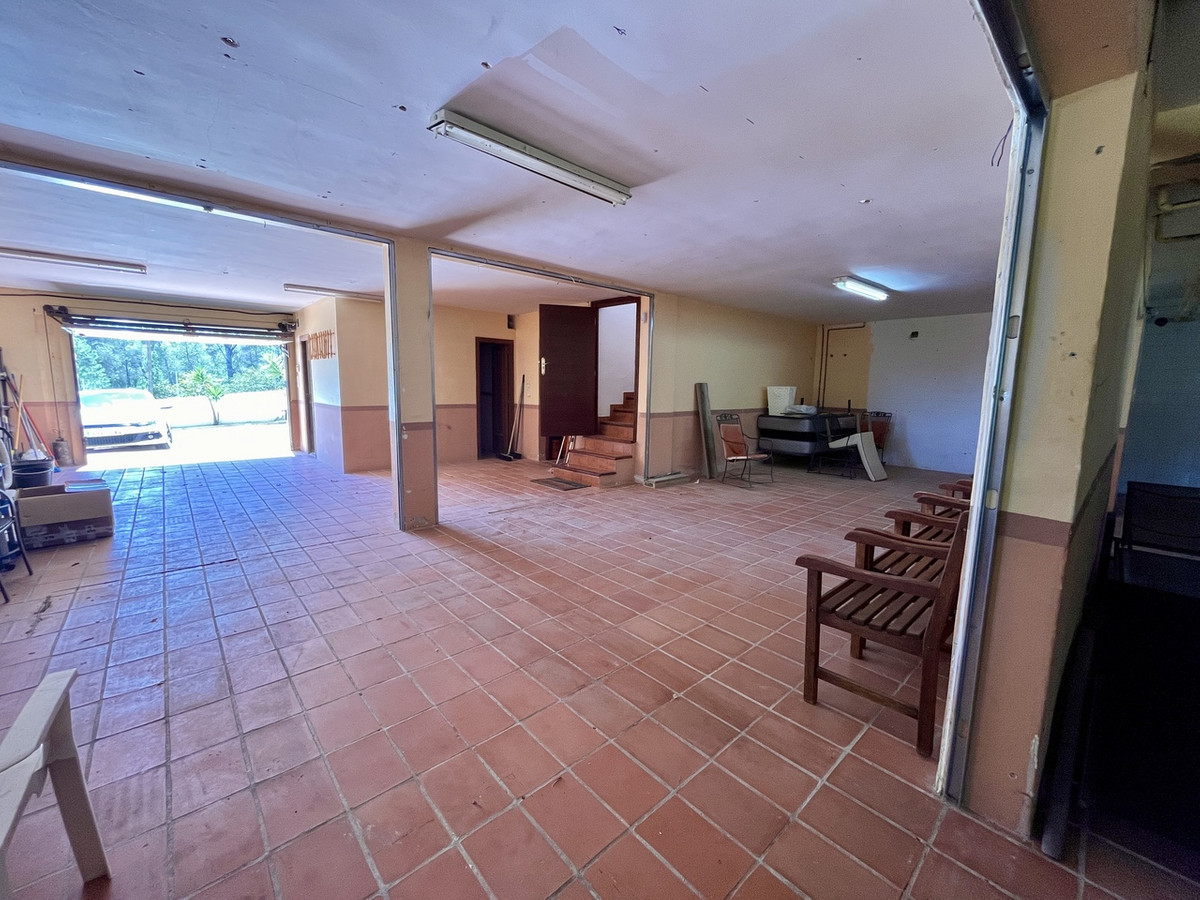 4 Bed Townhouse for sale in La Nucia Costa Blanca, Alicante, Spain