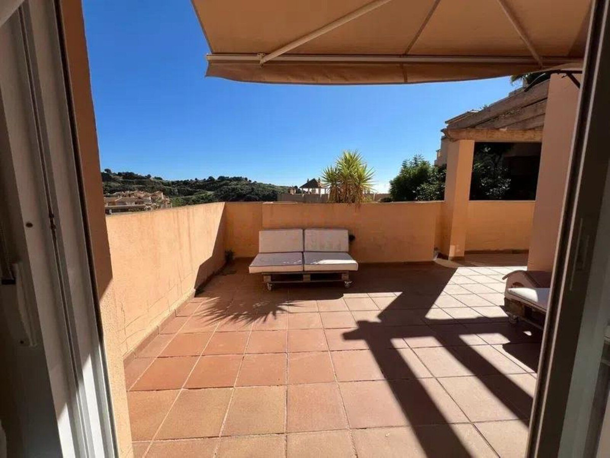 2 Bed Apartment for sale in Calahonda Costa Del Sol, Málaga, Spain
