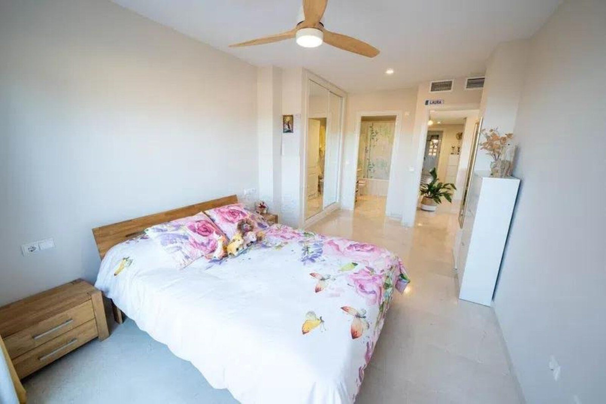 2 Bed Apartment for sale in Calahonda Costa Del Sol, Málaga, Spain