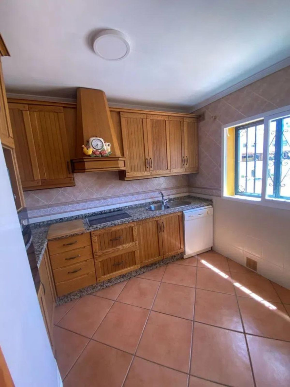 4 Bed Townhouse for sale in Marbella Costa Del Sol, Málaga, Spain