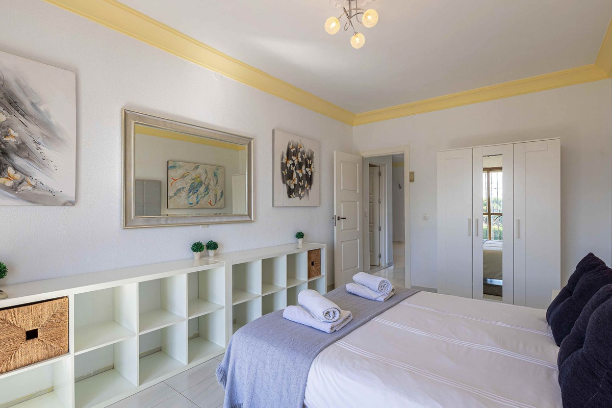 5 Bed Townhouse for sale in Estepona Costa Del Sol, Málaga, Spain