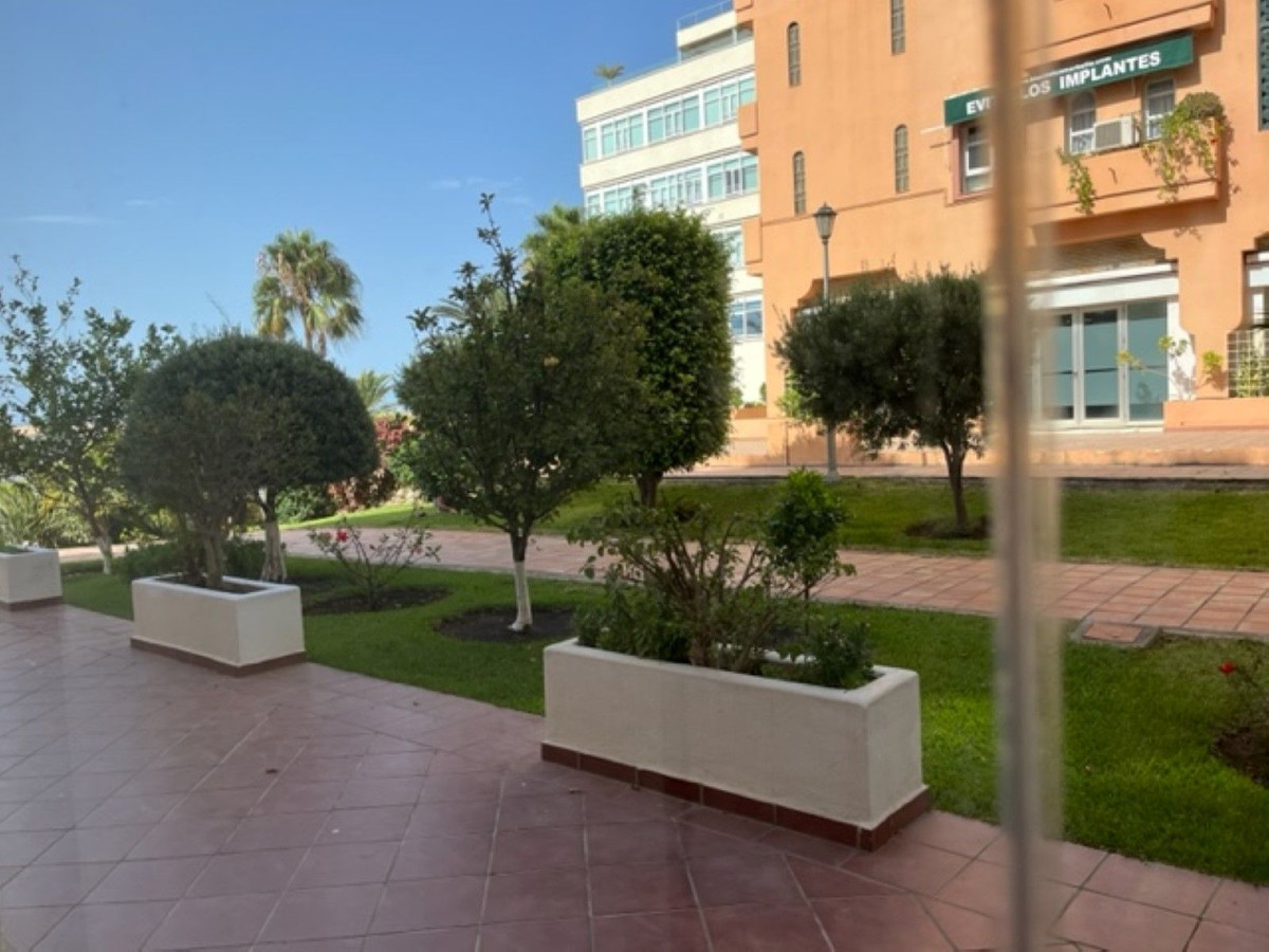 Commercial unit for sale in Marbella Costa Del Sol, Málaga, Spain
