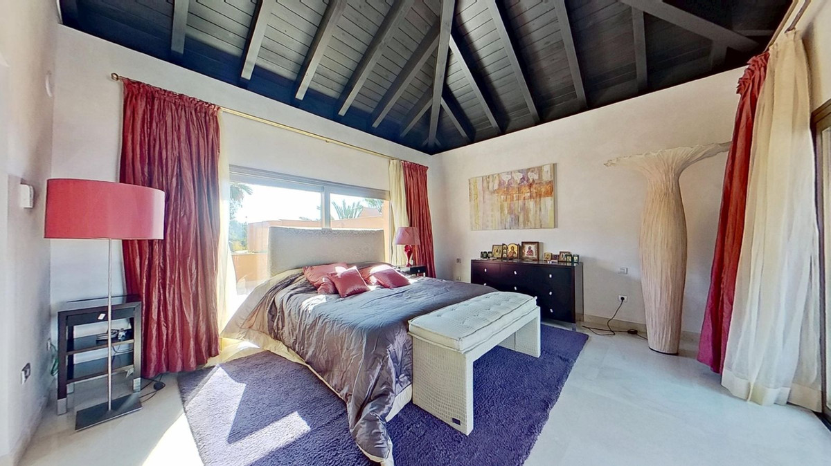 3 Bed Apartment for sale in Los Monteros Costa Del Sol, Málaga, Spain