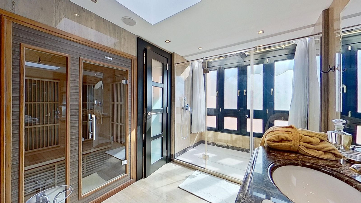 3 Bed Apartment for sale in Los Monteros Costa Del Sol, Málaga, Spain
