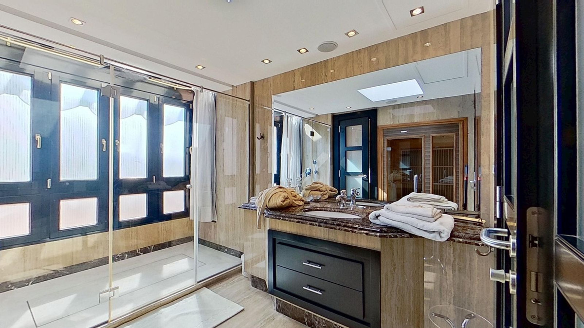 3 Bed Apartment for sale in Los Monteros Costa Del Sol, Málaga, Spain