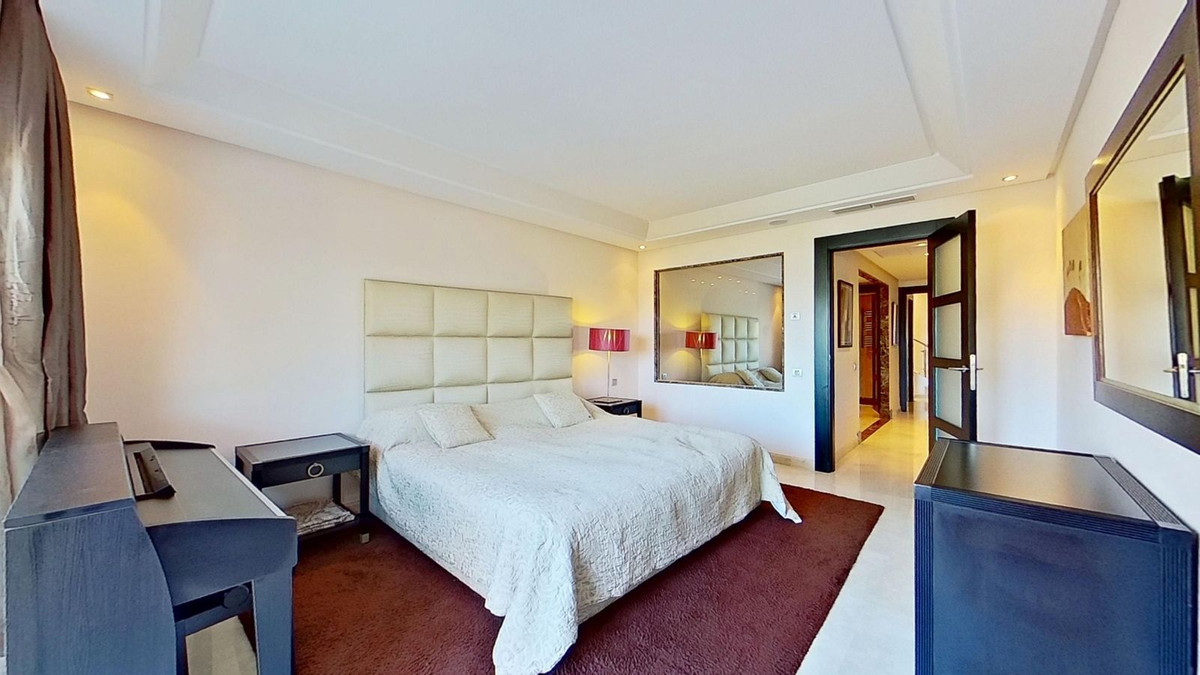 3 Bed Apartment for sale in Los Monteros Costa Del Sol, Málaga, Spain