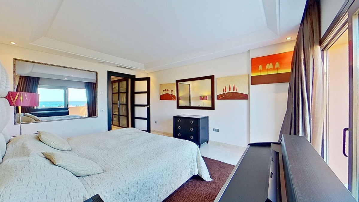 3 Bed Apartment for sale in Los Monteros Costa Del Sol, Málaga, Spain