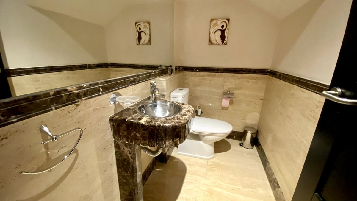 3 Bed Apartment for sale in Los Monteros Costa Del Sol, Málaga, Spain
