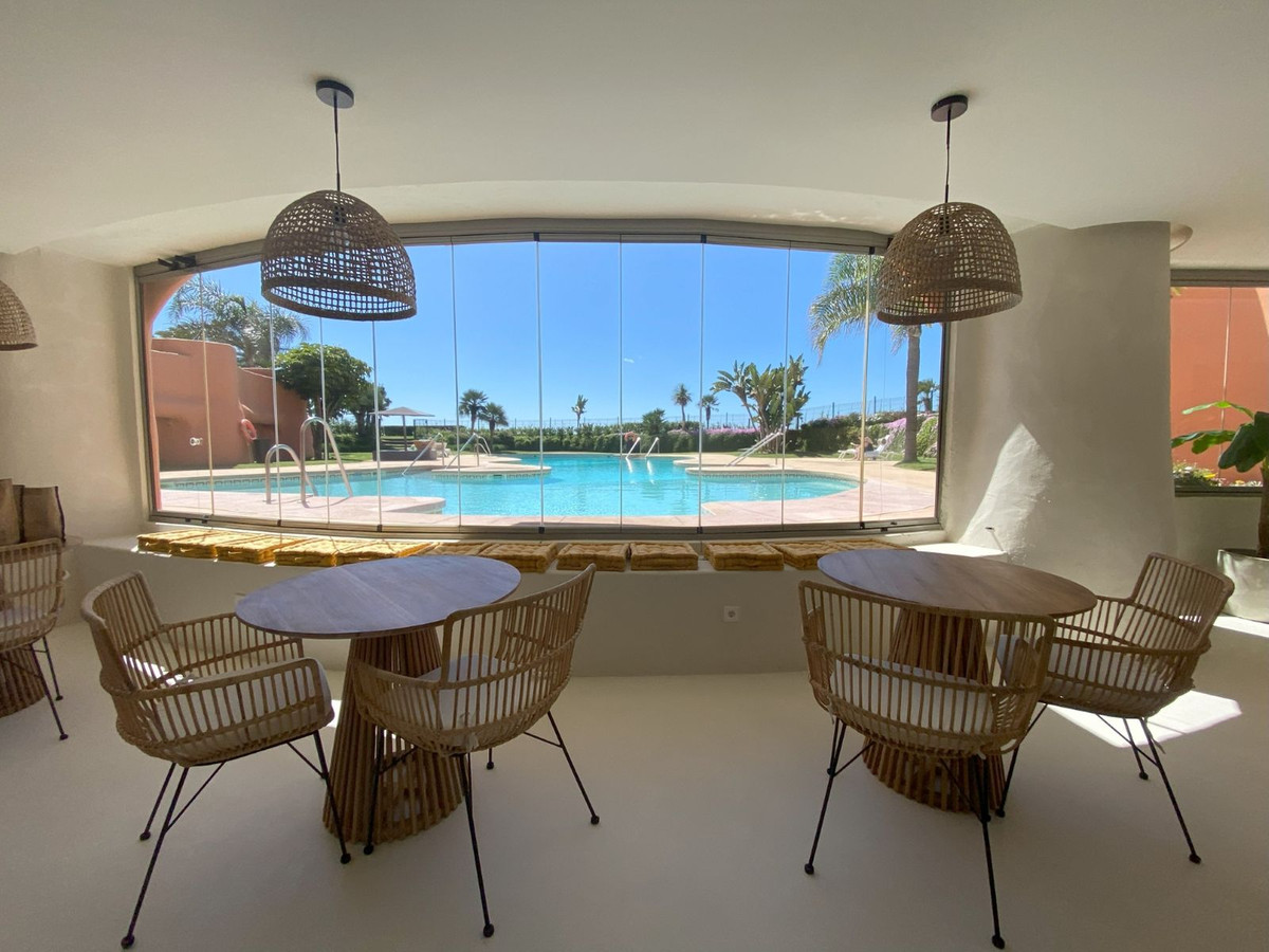 3 Bed Apartment for sale in Los Monteros Costa Del Sol, Málaga, Spain