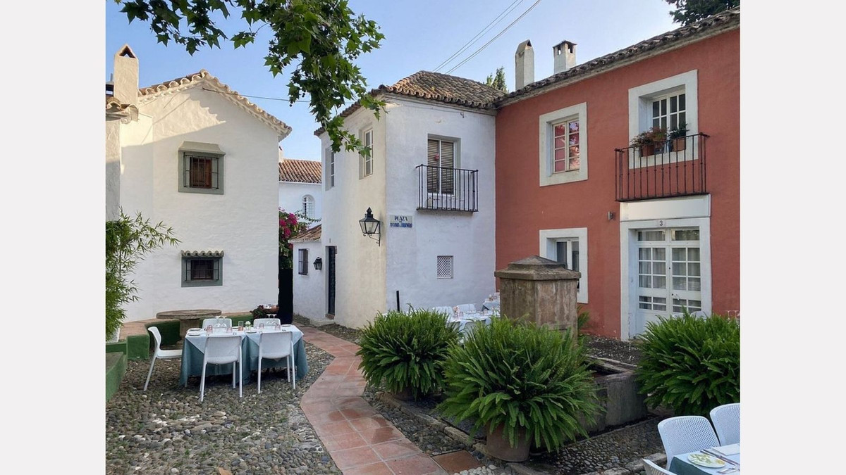 3 Bed Townhouse for sale in The Golden Mile Costa Del Sol, Málaga, Spain