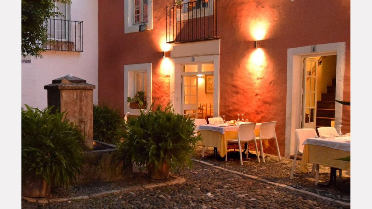 3 Bed Townhouse for sale in The Golden Mile Costa Del Sol, Málaga, Spain