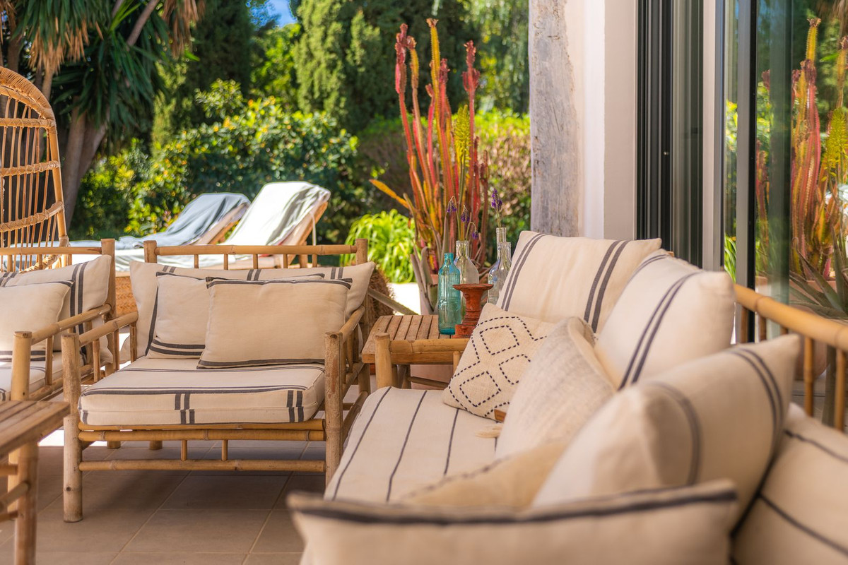 5 Bed Townhouse for sale in Hacienda Las Chapas Costa Del Sol, Málaga, Spain