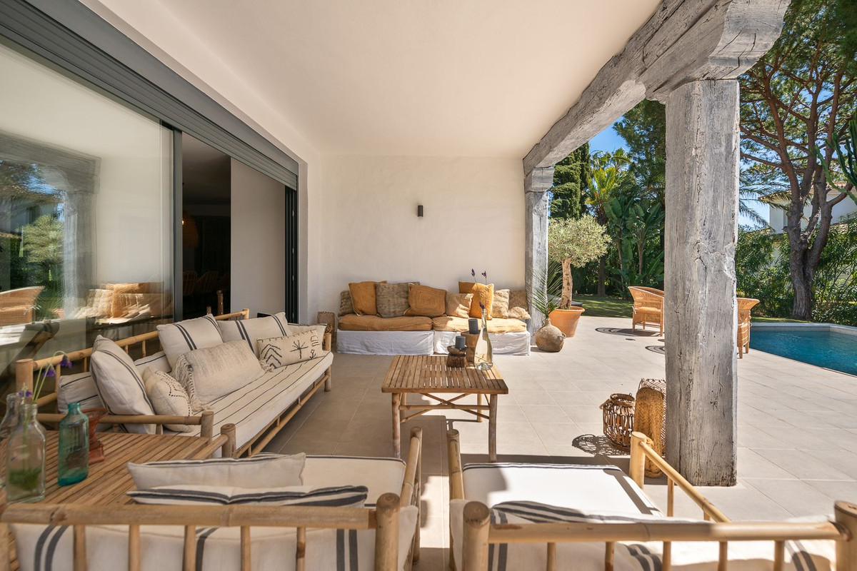 5 Bed Townhouse for sale in Hacienda Las Chapas Costa Del Sol, Málaga, Spain