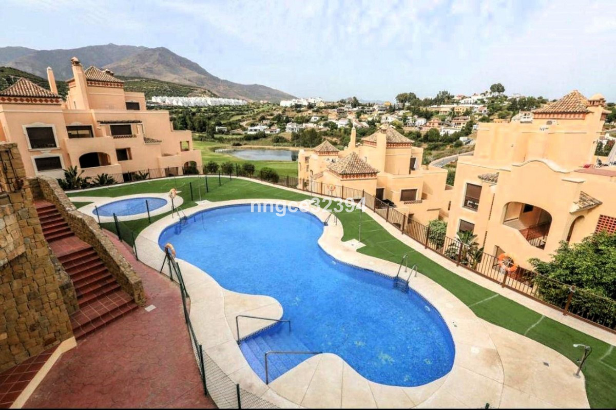 2 Bed Apartment for sale in Estepona Costa Del Sol, Málaga, Spain