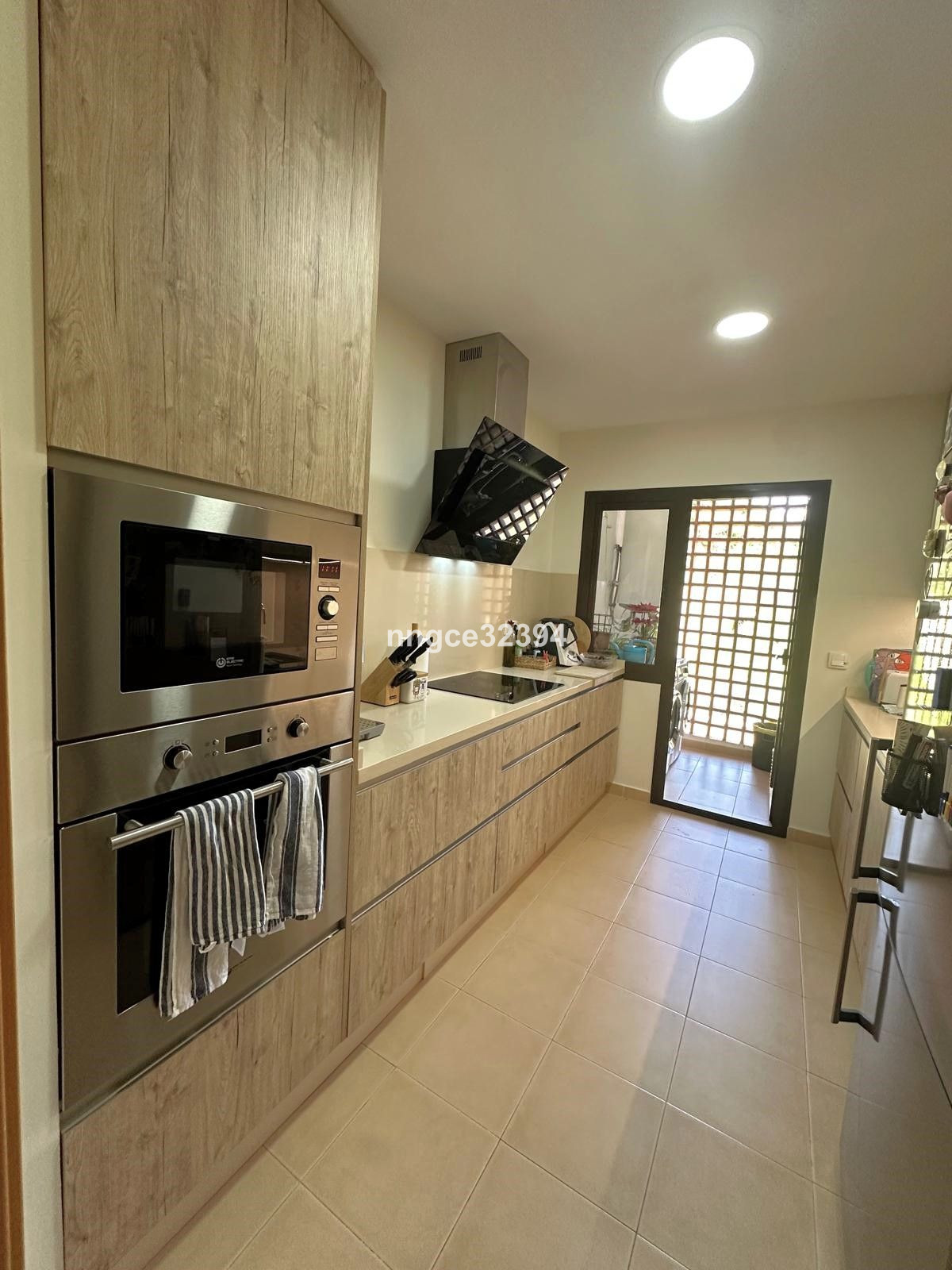 2 Bed Apartment for sale in Estepona Costa Del Sol, Málaga, Spain