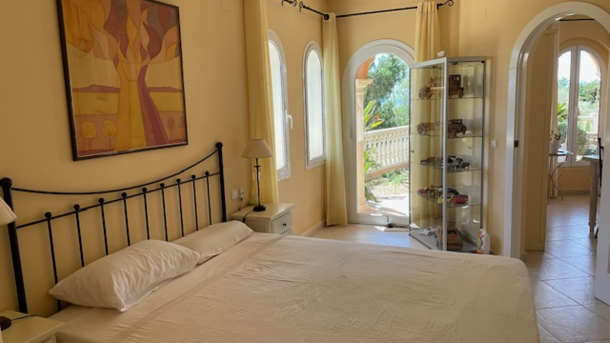 4 Bed Townhouse for sale in Javea Costa Blanca, Alicante, Spain