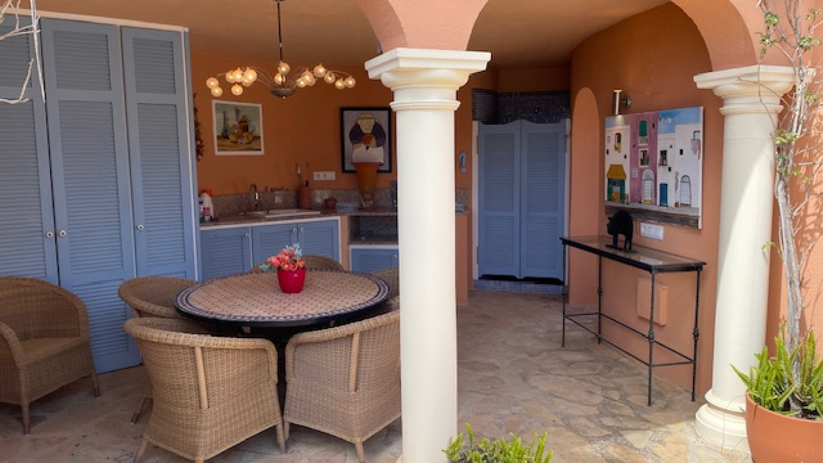 4 Bed Townhouse for sale in Javea Costa Blanca, Alicante, Spain