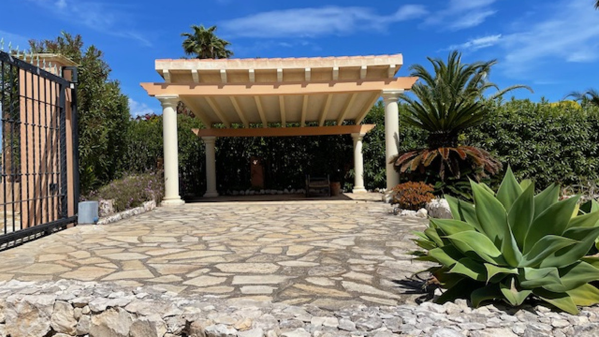 4 Bed Townhouse for sale in Javea Costa Blanca, Alicante, Spain
