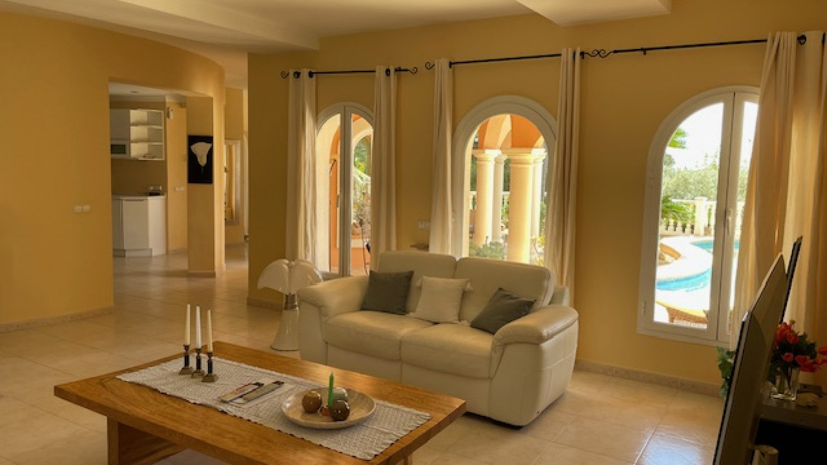 4 Bed Townhouse for sale in Javea Costa Blanca, Alicante, Spain