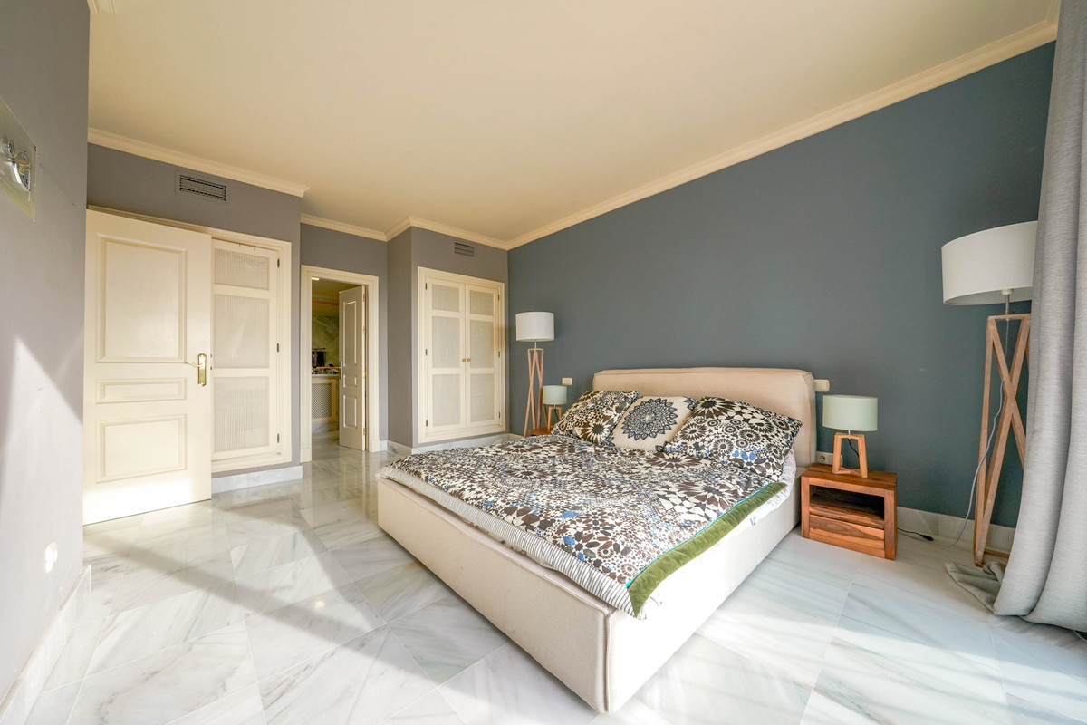 Se vende Apartamento Planta Media de 2 dormitorios en Costa Del Sol, Málaga, España
