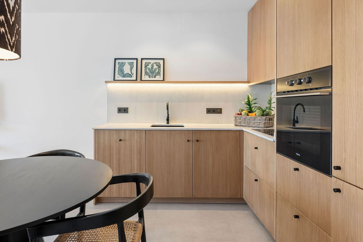 3 Bed Apartment for sale in Nueva Andalucía Costa Del Sol, Málaga, Spain