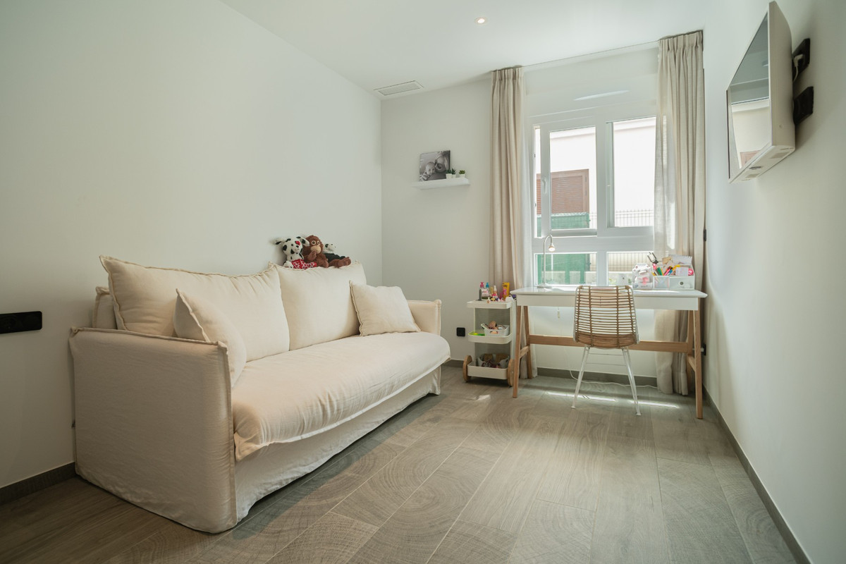 3 Bed Apartment for sale in Algorfa Costa Blanca, Alicante, Spain