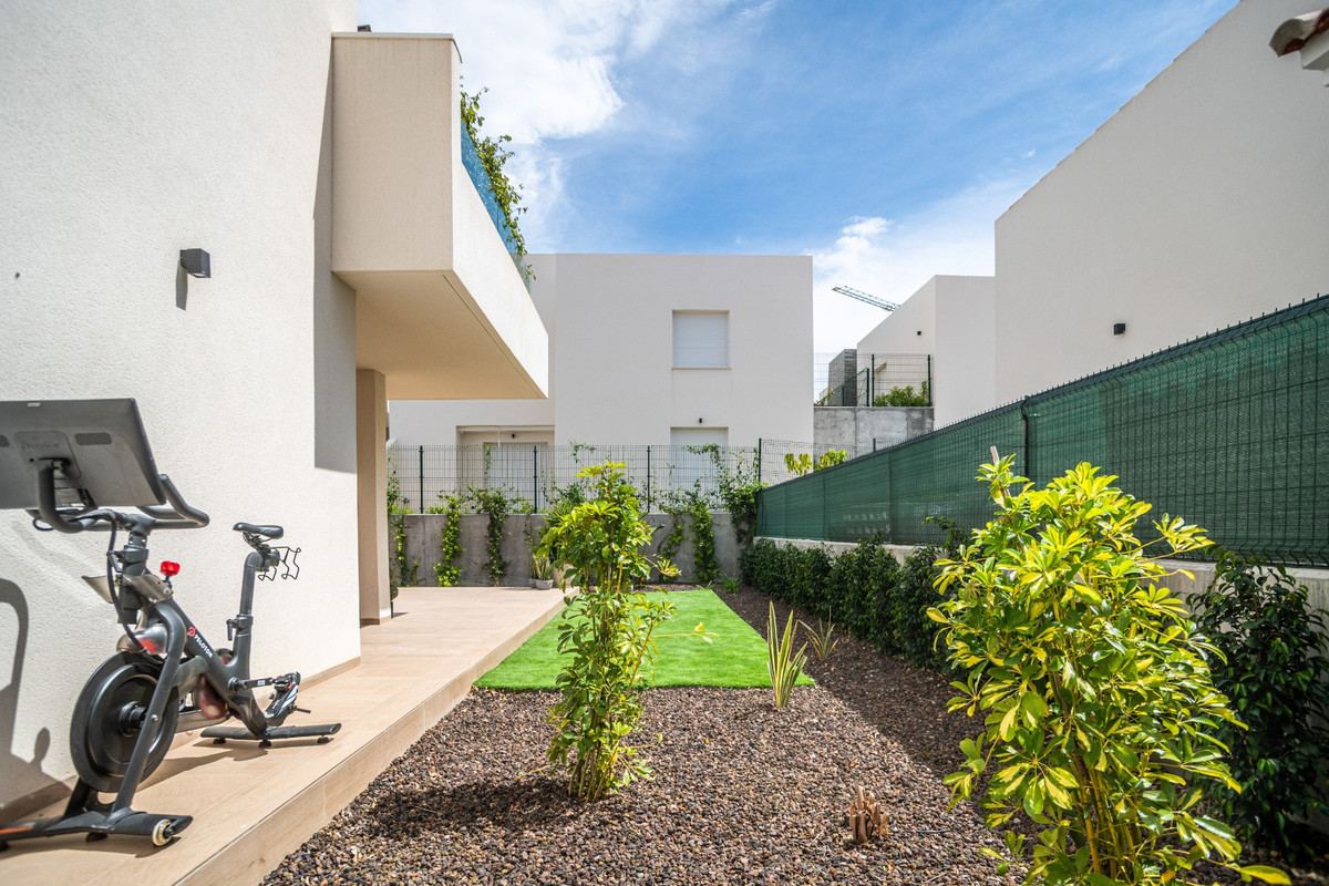 3 Bed Apartment for sale in Algorfa Costa Blanca, Alicante, Spain