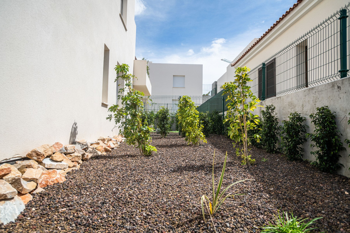 3 Bed Apartment for sale in Algorfa Costa Blanca, Alicante, Spain