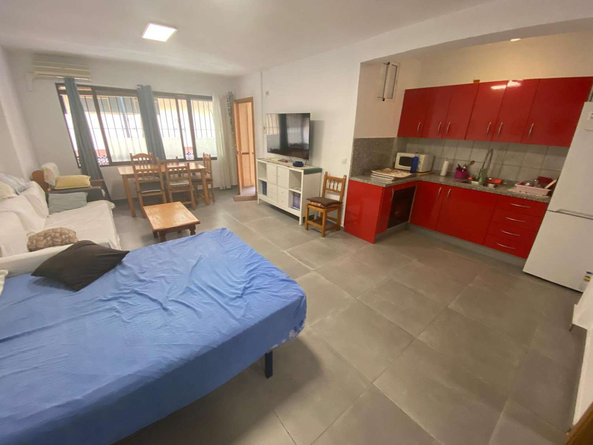 1 Bed Apartment for sale in Fuengirola Costa Del Sol, Málaga, Spain