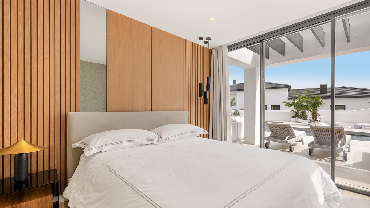 Se vende Villa - Chalet de 6 dormitorios en Costa Del Sol, Málaga, España