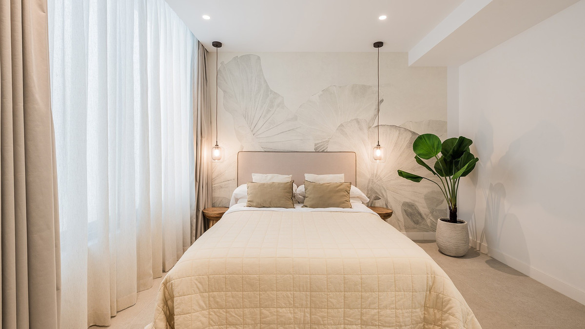 Se vende Villa - Chalet de 6 dormitorios en Costa Del Sol, Málaga, España