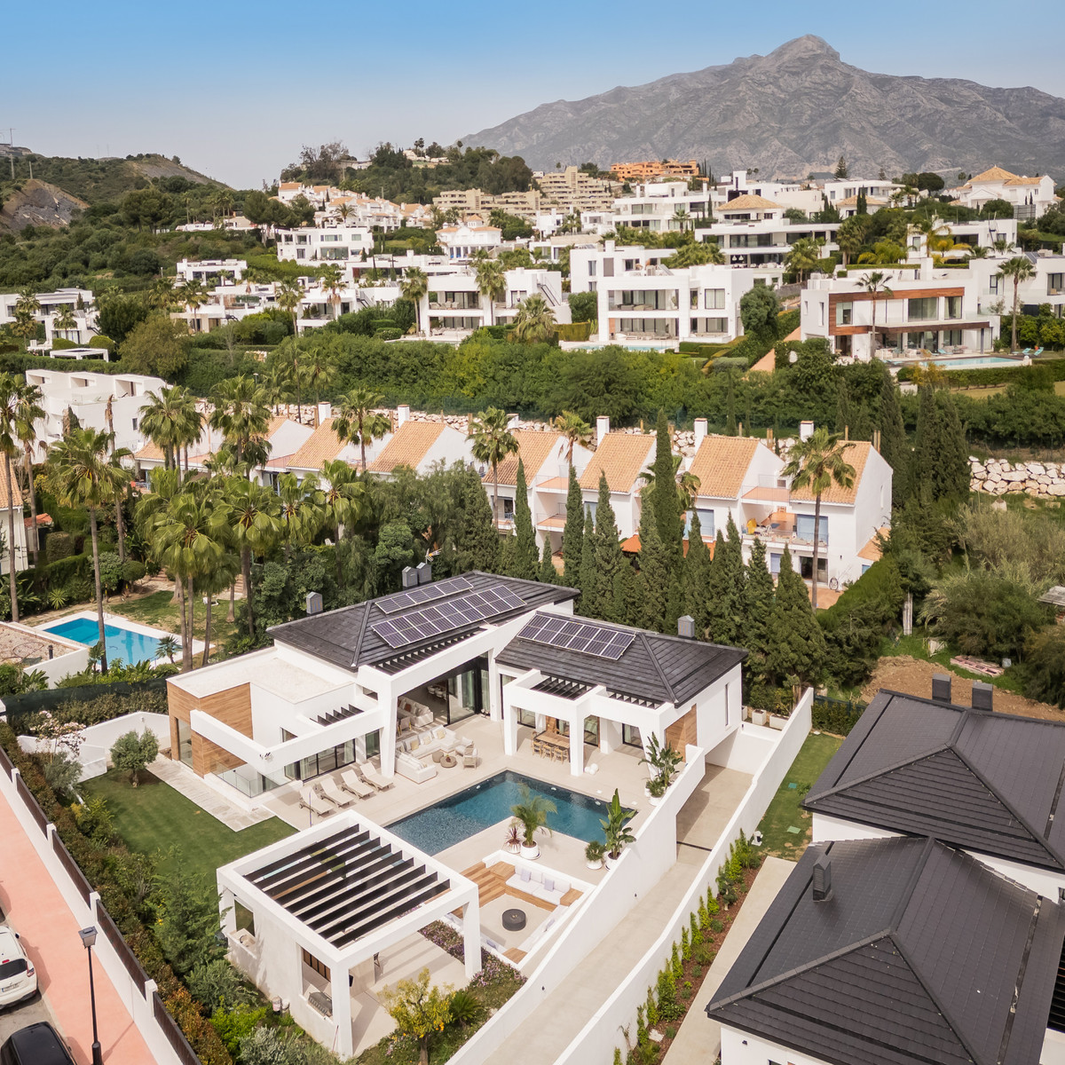Se vende Villa - Chalet de 6 dormitorios en Costa Del Sol, Málaga, España