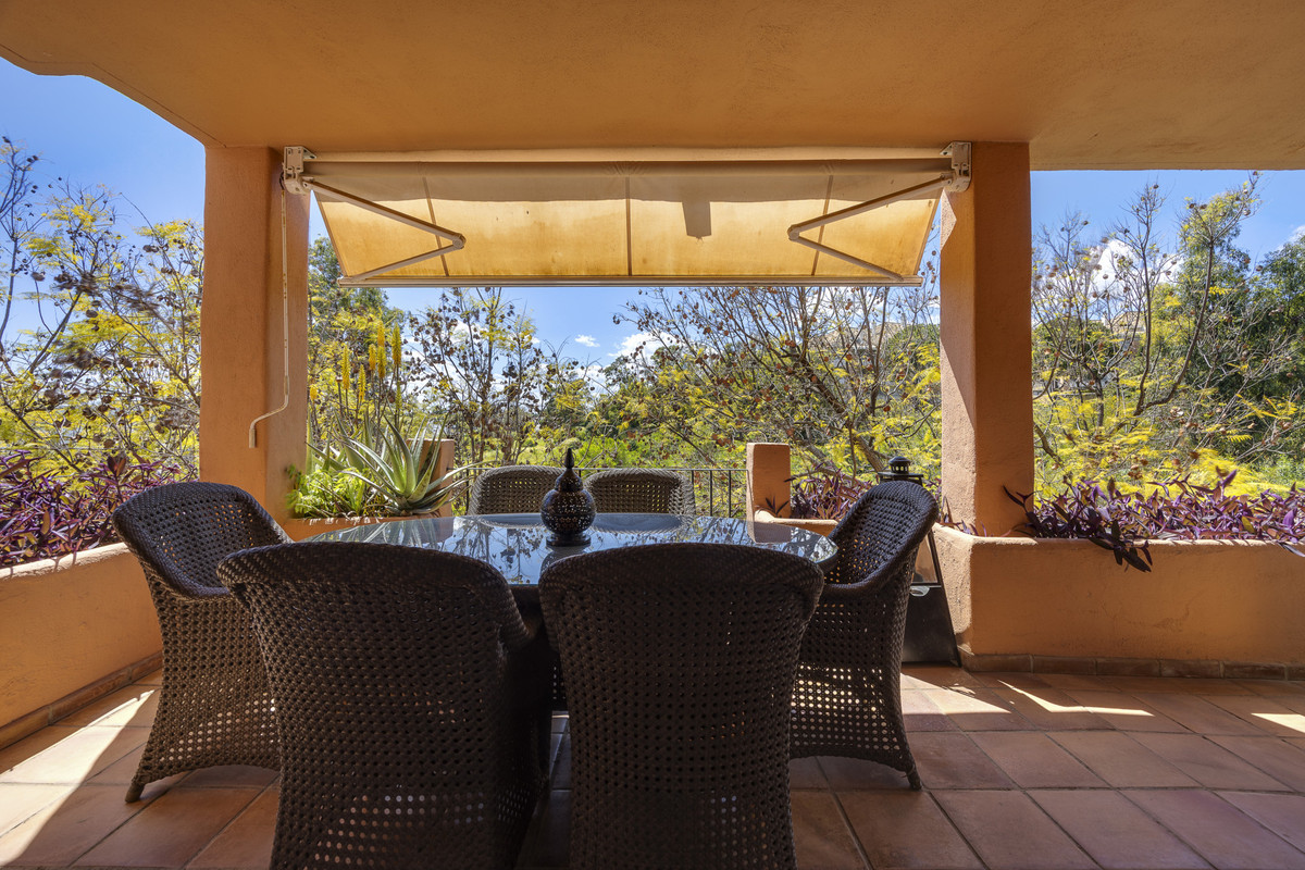 Se vende Apartamento Planta Media de 4 dormitorios en Costa Del Sol, Málaga, España