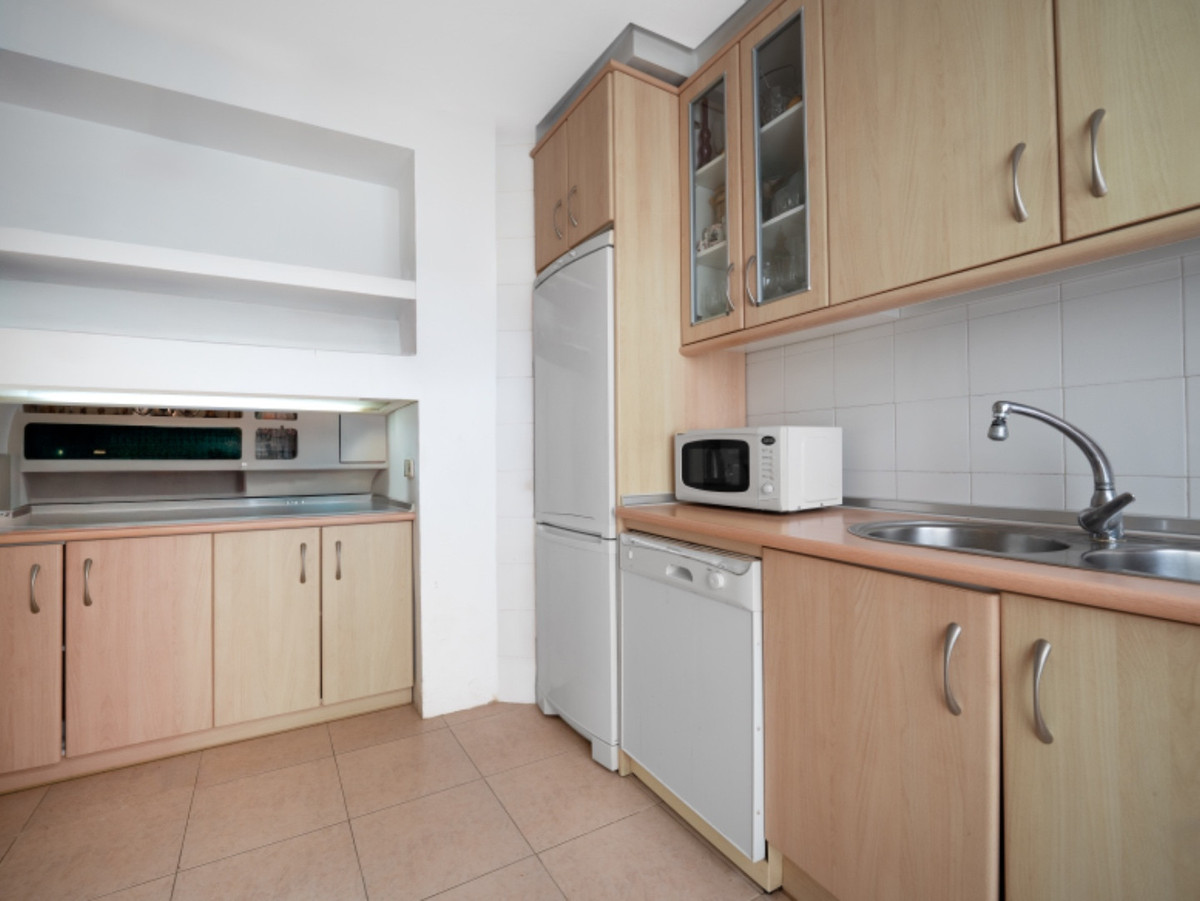 3 Bed Townhouse for sale in Sierra Blanca Costa Del Sol, Málaga, Spain