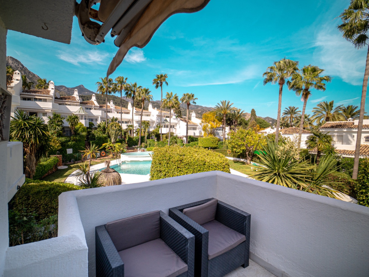 3 Bed Townhouse for sale in Sierra Blanca Costa Del Sol, Málaga, Spain