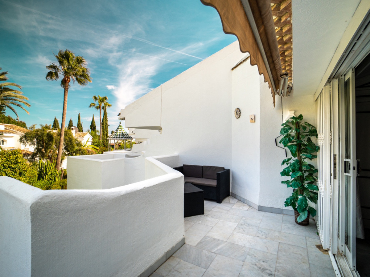 3 Bed Townhouse for sale in Sierra Blanca Costa Del Sol, Málaga, Spain
