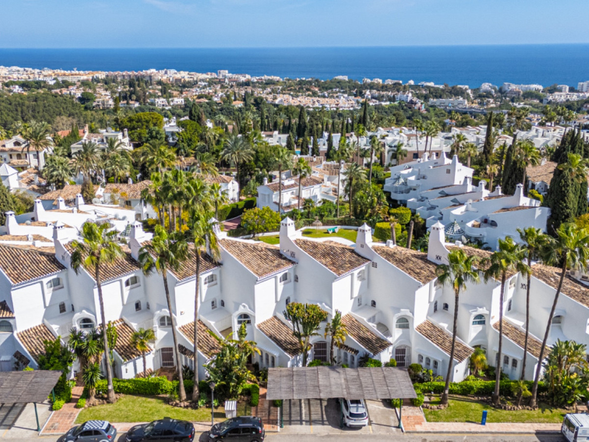 3 Bed Townhouse for sale in Sierra Blanca Costa Del Sol, Málaga, Spain