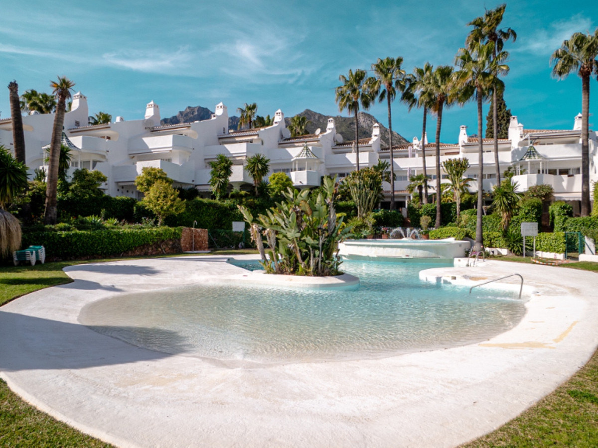 3 Bed Townhouse for sale in Sierra Blanca Costa Del Sol, Málaga, Spain