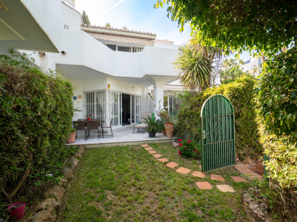 3 Bed Townhouse for sale in Sierra Blanca Costa Del Sol, Málaga, Spain