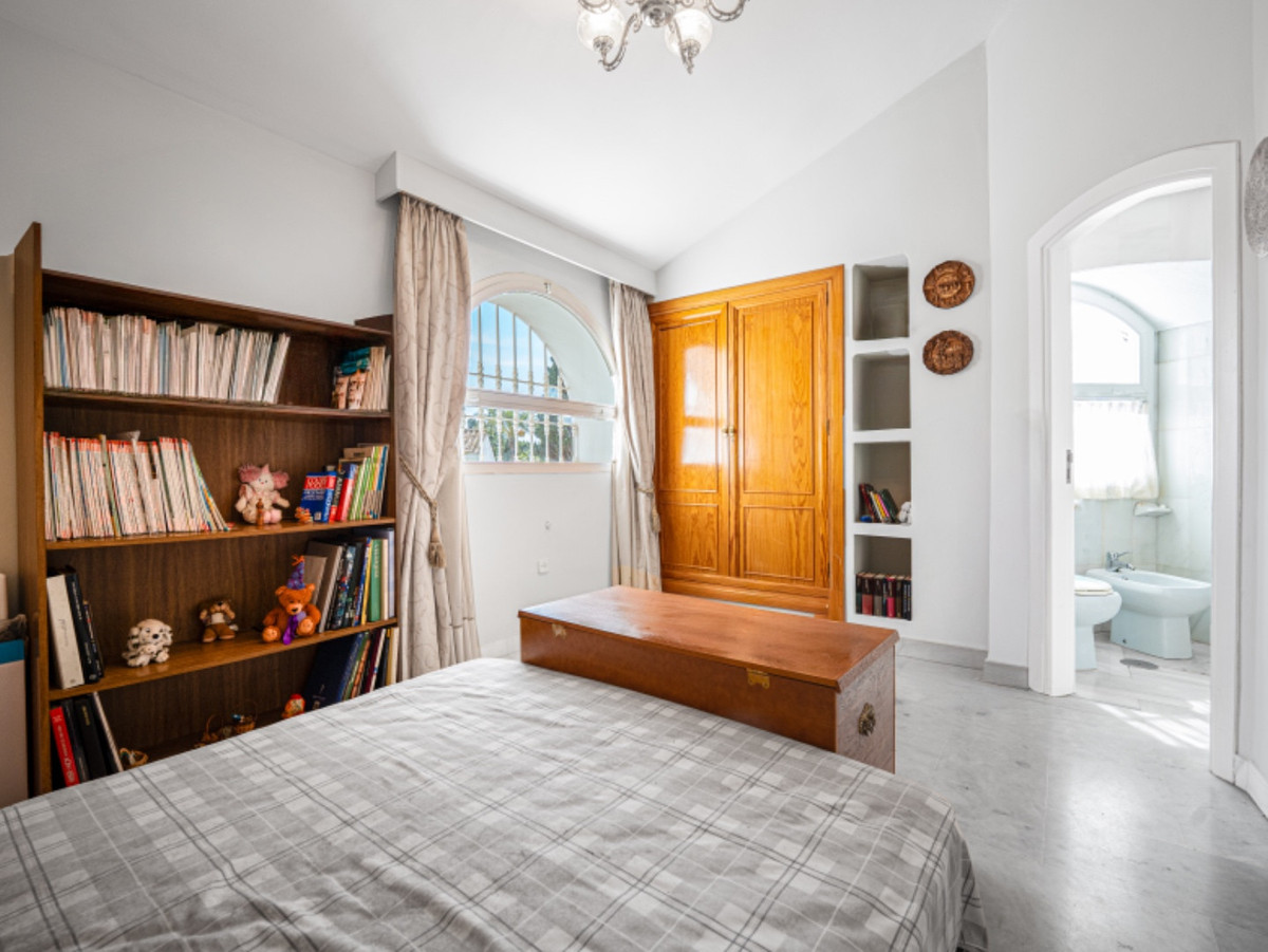 3 Bed Townhouse for sale in Sierra Blanca Costa Del Sol, Málaga, Spain