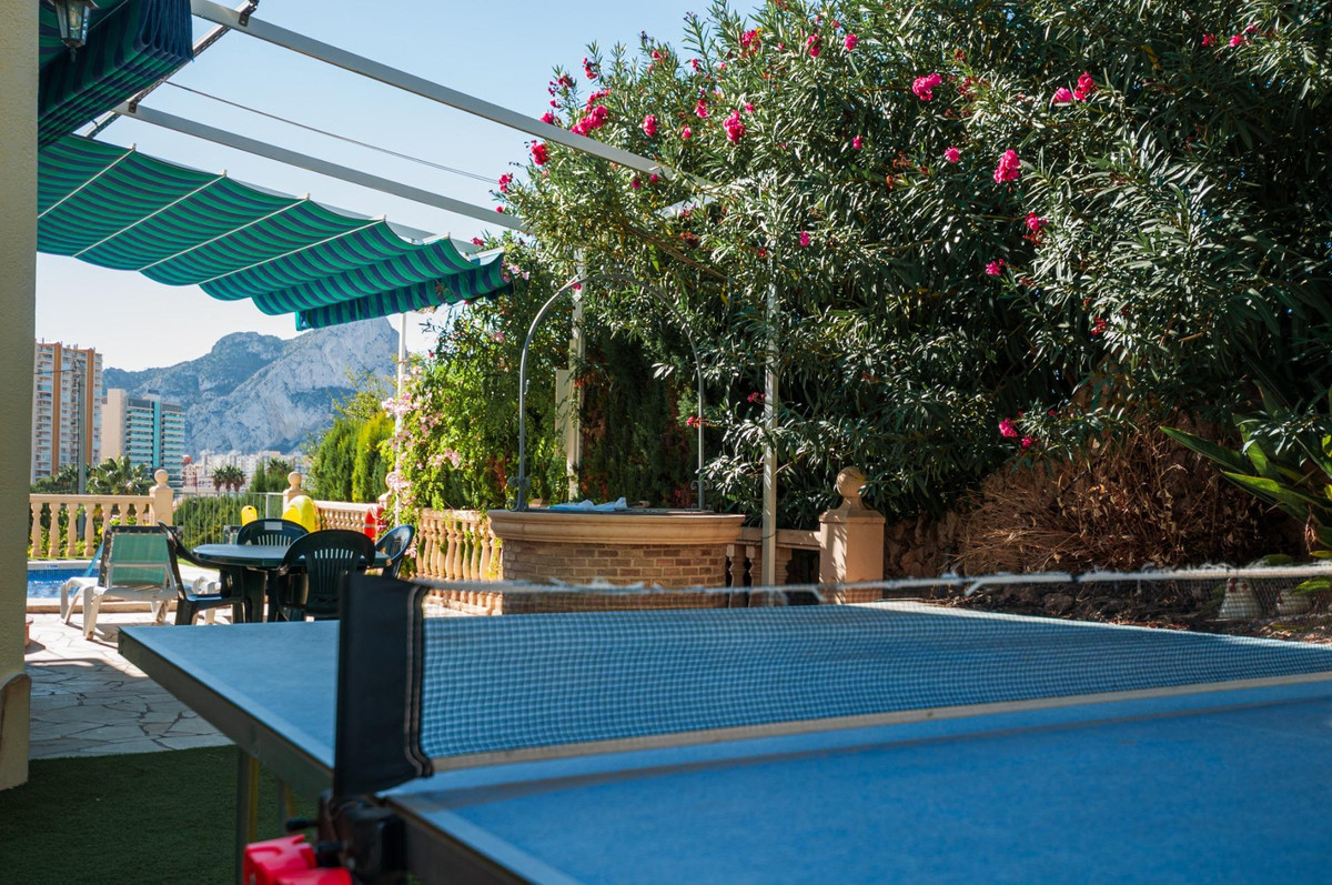 Se vende Villa - Chalet de 3 dormitorios en Costa Blanca, Alicante, España
