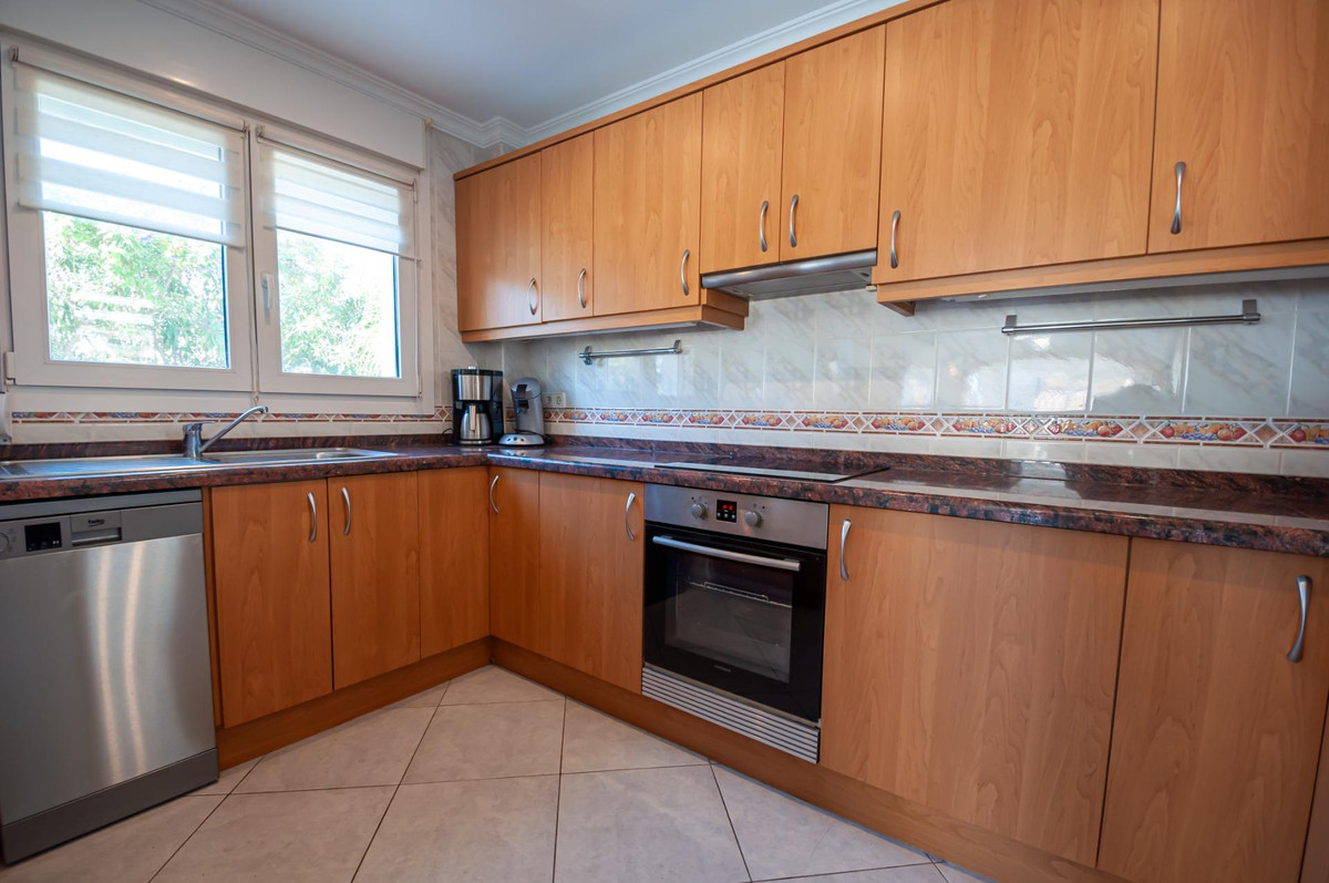 Se vende Villa - Chalet de 3 dormitorios en Costa Blanca, Alicante, España