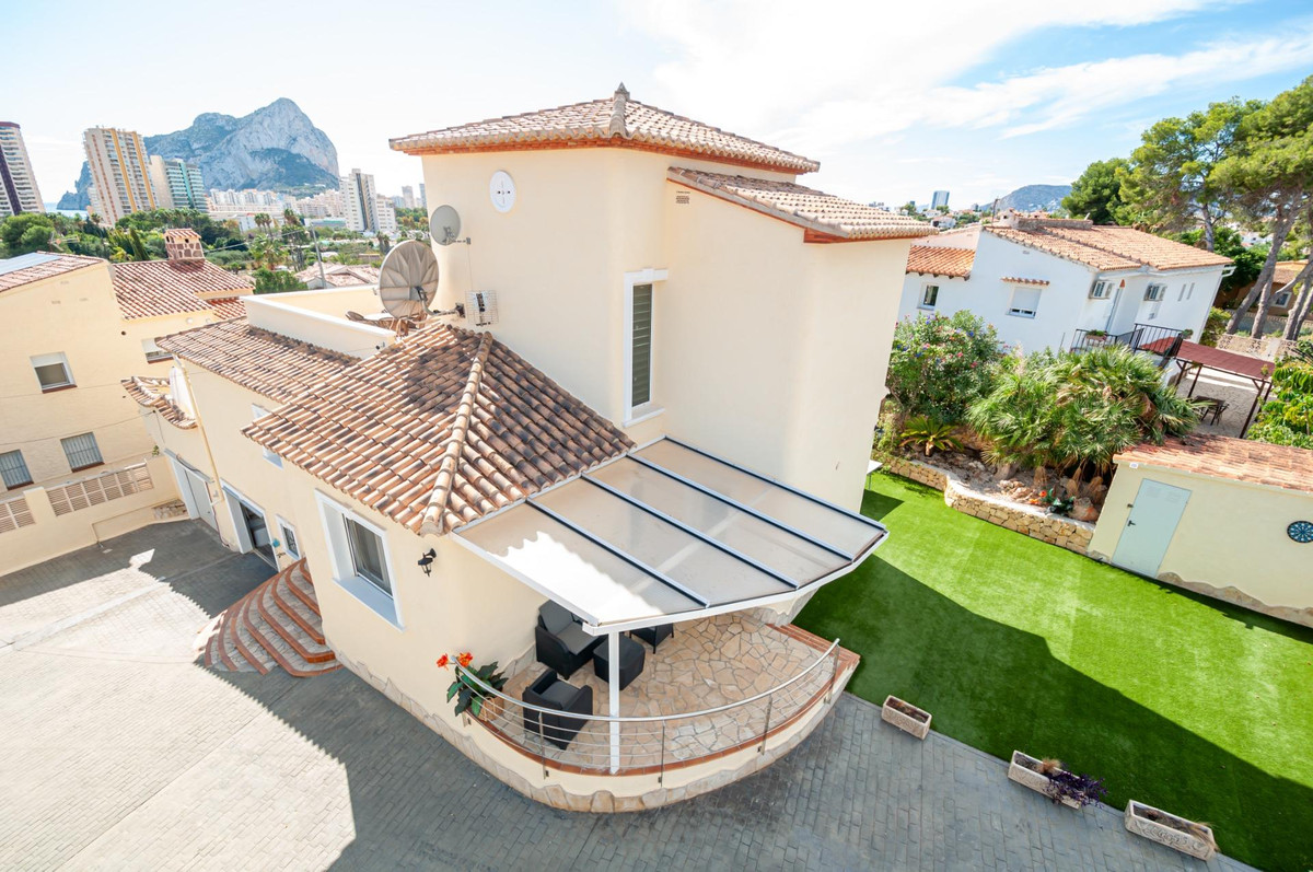Se vende Villa - Chalet de 3 dormitorios en Costa Blanca, Alicante, España