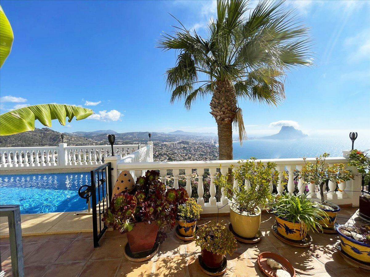Se vende Villa - Chalet de 3 dormitorios en Costa Blanca, Alicante, España